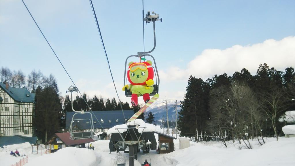 Hakuba Sun Valley Hotel Экстерьер фото